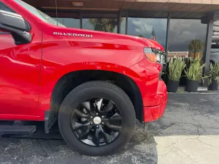 2025 Chevrolet SILVERADO 1500 CREW CAB