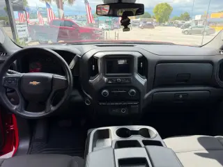 2025 Chevrolet SILVERADO 1500 CREW CAB