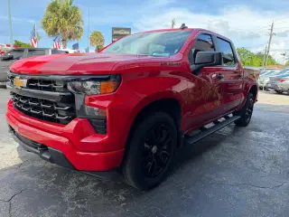 2025 Chevrolet SILVERADO 1500 CREW CAB