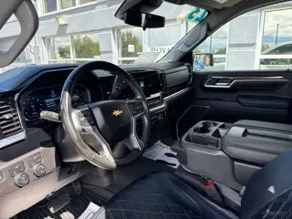 2023 Chevrolet Silverado 1500 4WD Crew Cab Standard Bed LT