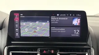 2023 BMW M8
