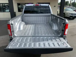 2019 Ram 1500 CREW CAB