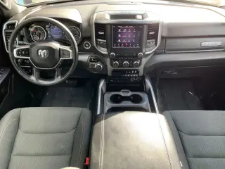 2019 Ram 1500 CREW CAB