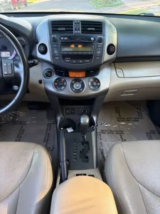 2010 Toyota RAV4 Limited V6