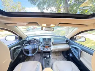 2010 Toyota RAV4 Limited V6