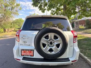 2010 Toyota RAV4 Limited V6