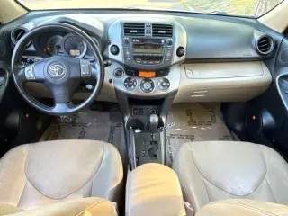 2010 Toyota RAV4 Limited V6