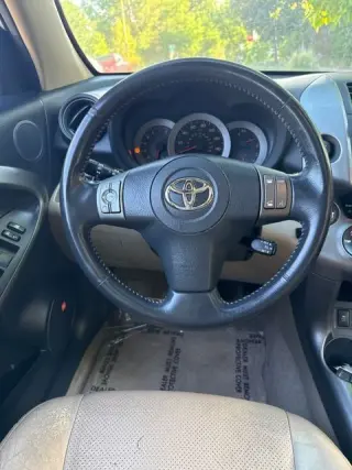 2010 Toyota RAV4 Limited V6