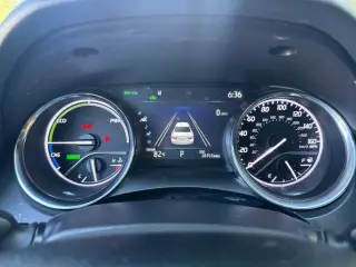 2020 Toyota Camry XLE Hybrid