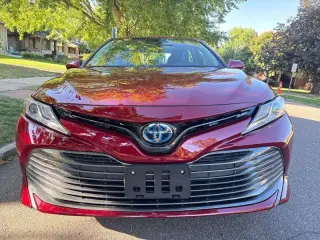 2020 Toyota Camry XLE Hybrid