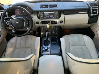 2011 Land Rover RANGE ROVER