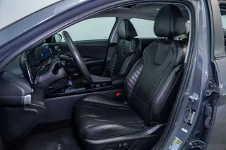 2025 Hyundai Elantra Hybrid