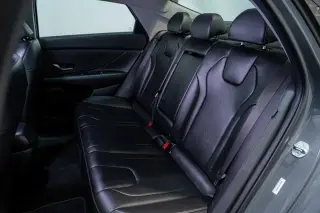 2025 Hyundai Elantra Hybrid