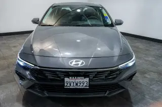 2025 Hyundai Elantra Hybrid