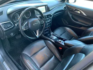 2017 Infiniti QX30