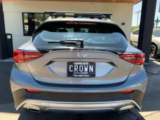 2017 Infiniti QX30