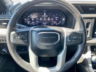 2022 GMC Yukon XL