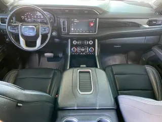 2022 GMC Yukon XL