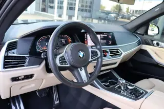 2021 BMW X7