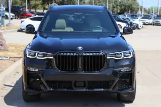 2021 BMW X7