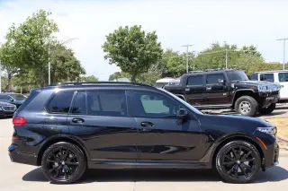 2021 BMW X7