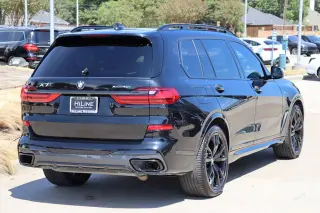 2021 BMW X7