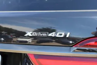 2021 BMW X7