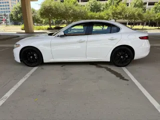 2018 Alfa Romeo Giulia AWD