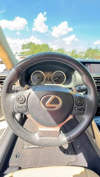 2014 Lexus IS