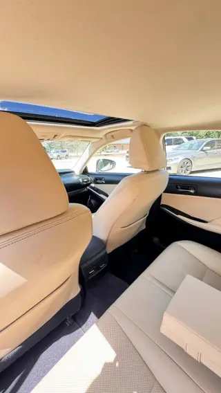 2014 Lexus IS