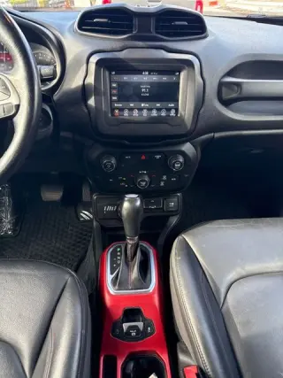 2019 Jeep Renegade Trailhawk 4x4