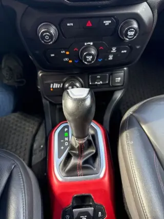 2019 Jeep Renegade Trailhawk 4x4