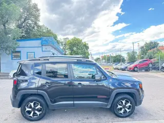 2019 Jeep Renegade Trailhawk 4x4