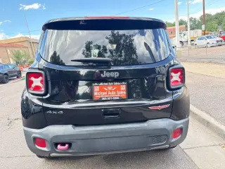 2019 Jeep Renegade Trailhawk 4x4