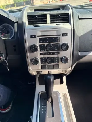 2009 Ford Escape XLT