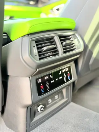2022 Lamborghini URUS