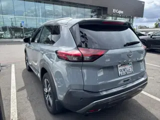 Nissan Rogue 2023 SL 4dr Crossover