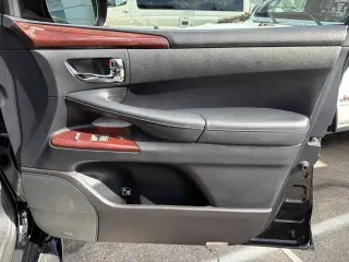 2013 Lexus LX 570