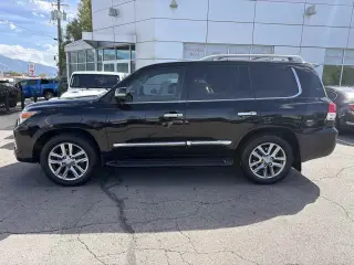 2013 Lexus LX 570