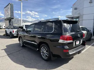 2013 Lexus LX 570