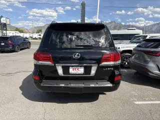 2013 Lexus LX 570