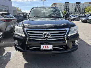 2013 Lexus LX 570