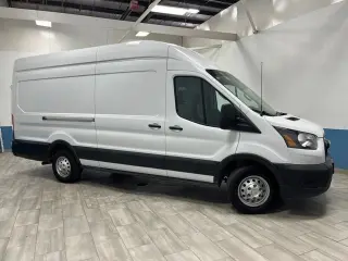 2025 Ford Transit-250