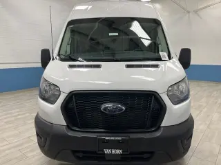 2025 Ford Transit-250
