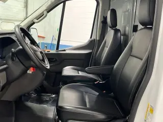 2025 Ford Transit-250