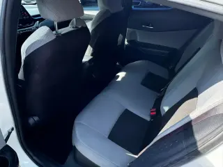 2019 TOYOTA C-HR
