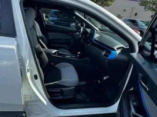 2019 TOYOTA C-HR