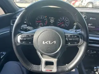 2022 Kia K5