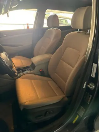 Hyundai TUCSON 2017 Sport 4dr SUV
