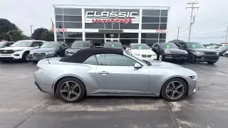 2025 FORD MUSTANG